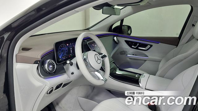Mercedes-Benz EQE 2026 — photo 13