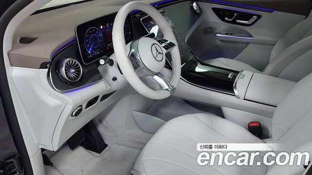 Mercedes-Benz EQE 2026 — photo 14
