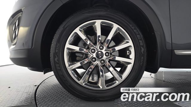 Kia Sorento 2016 — photo 5