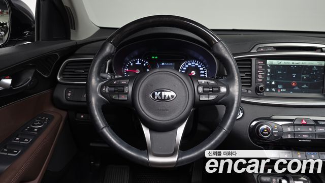 Kia Sorento 2016 — photo 19