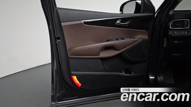 Kia Sorento 2016 — photo 14