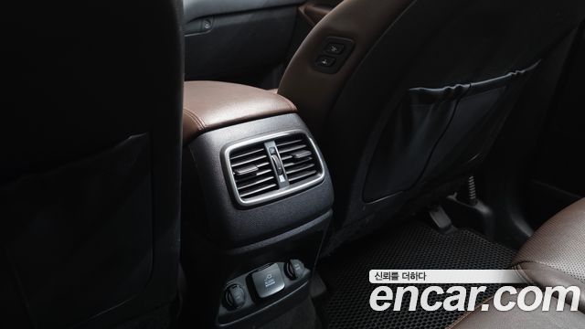 Kia Sorento 2016 — photo 32
