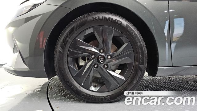 Hyundai AVANTE 2022 — photo 5