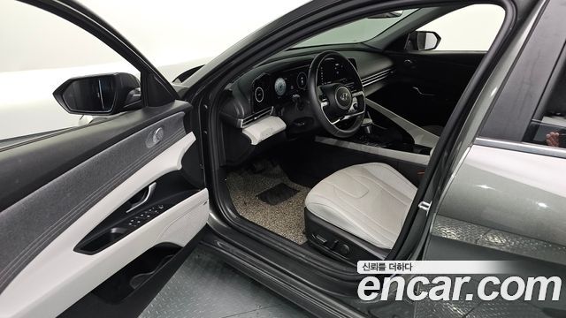 Hyundai AVANTE 2022 — photo 10