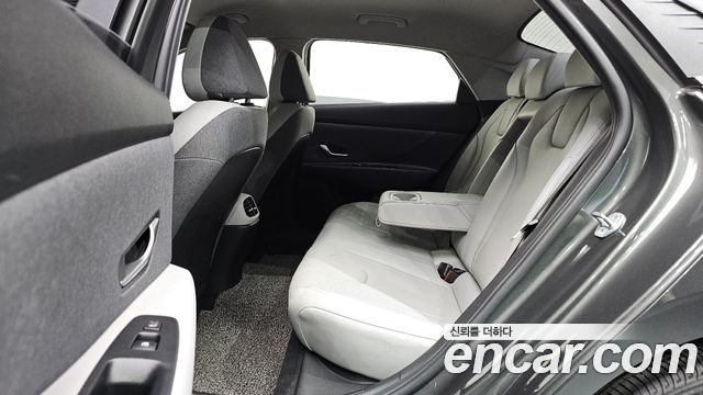 Hyundai AVANTE 2022 — photo 11