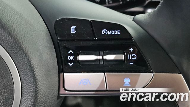 Hyundai AVANTE 2022 — photo 16