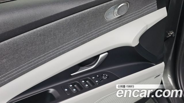 Hyundai AVANTE 2022 — photo 19