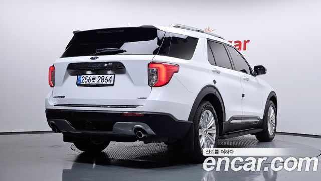 Ford Explorer 2020 — photo 2