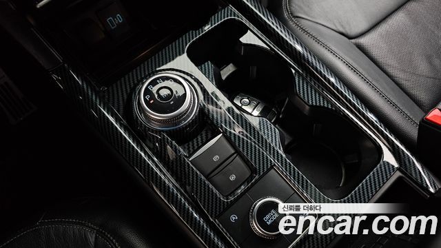 Ford Explorer 2020 — photo 12