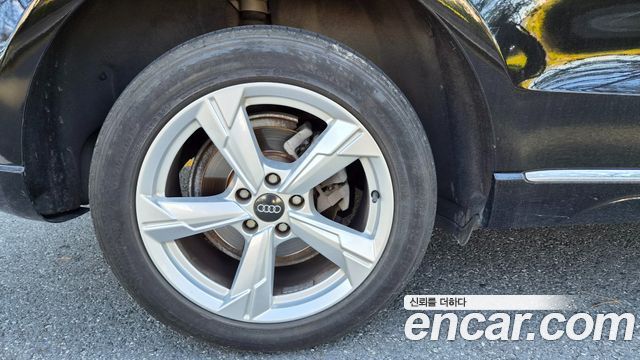 Audi Q5 2016 — photo 5