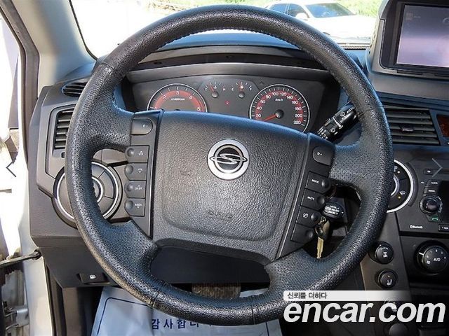 KG Mobility KORANDO 2013 — photo 8