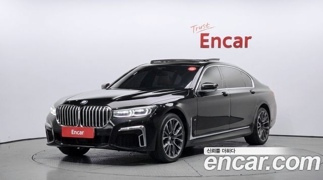 BMW 7-Series 2020 — photo 1