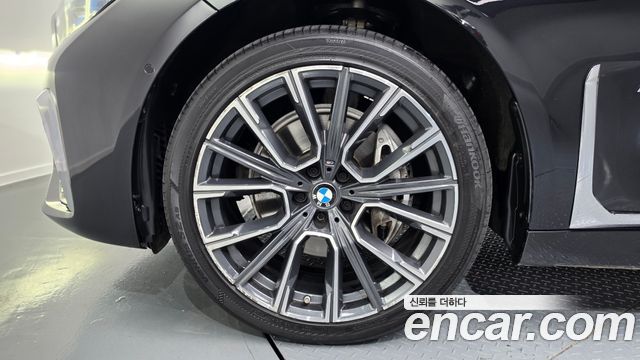 BMW 7-Series 2020 — photo 5