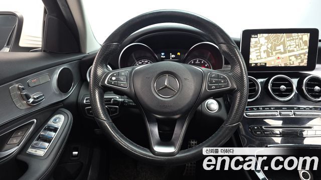 Mercedes-Benz C-Class 2015 — photo 12