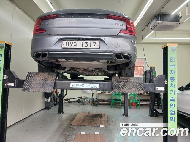 Volvo S90 2019 — photo 2