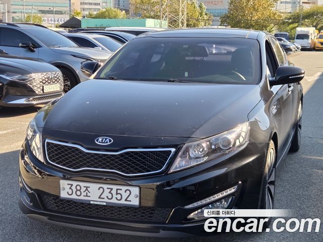 Kia K5 2012 — photo 1
