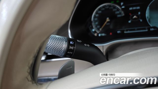 Genesis GV80 2021 — photo 26