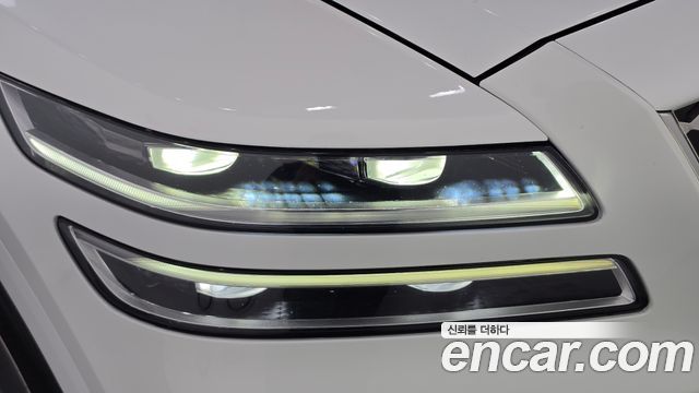 Genesis GV80 2021 — photo 8