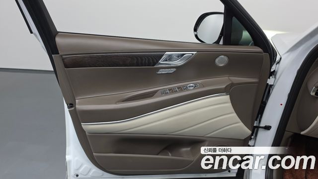 Genesis GV80 2021 — photo 14
