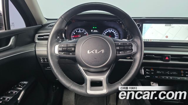 Kia K5 2023 — photo 19