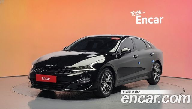 Kia K5 2023 — photo 1