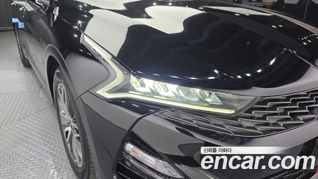 Kia K5 2023 — photo 8