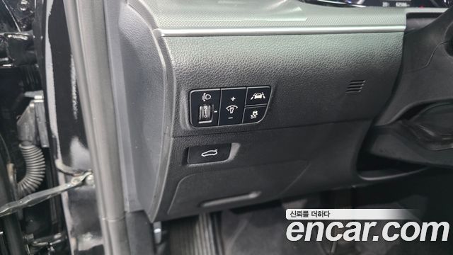 Kia K5 2023 — photo 27