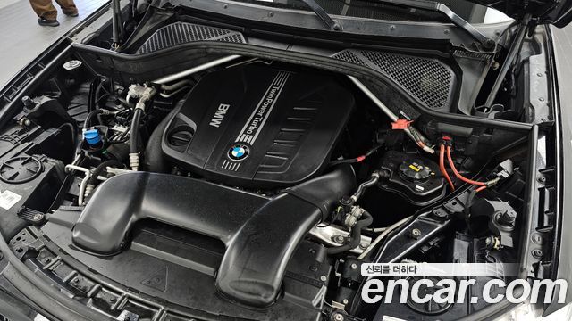 BMW X5 2015 — photo 6