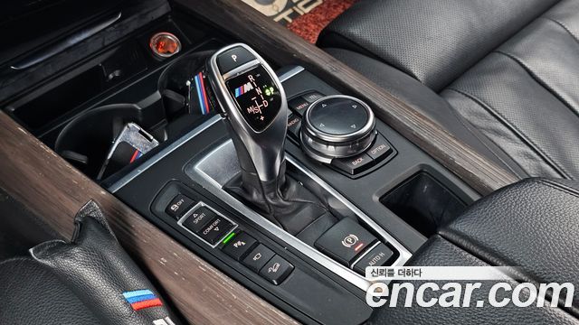 BMW X5 2015 — photo 9