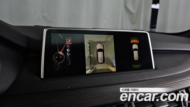 BMW X5 2015 — photo 15