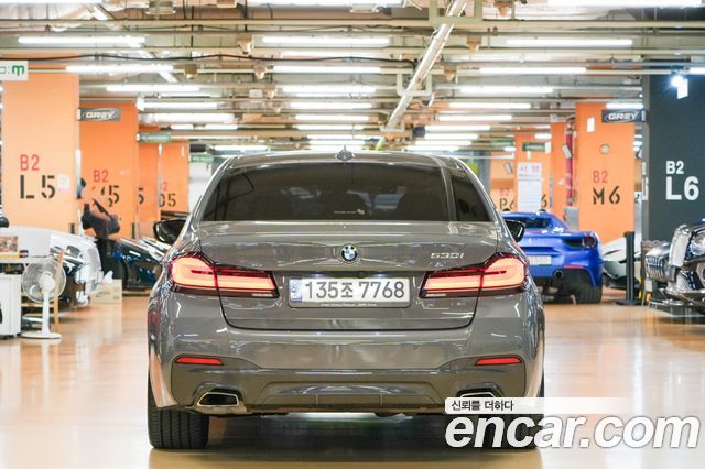 BMW 5-Series 2021 — photo 4