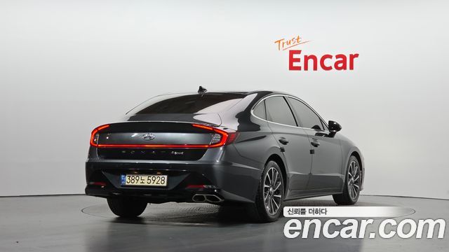 Hyundai Sonata 2022 — photo 2