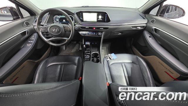 Hyundai Sonata 2022 — photo 10