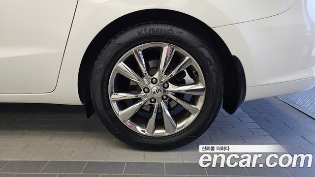 Kia Canival 2019 — photo 5