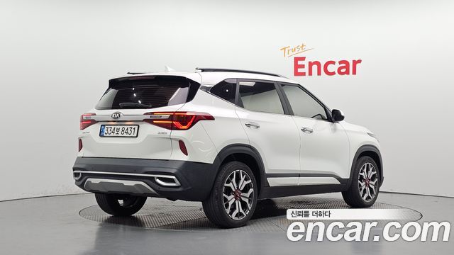 Kia Seltos 2022 — photo 2