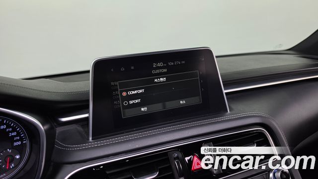 Genesis G70 2020 — photo 16