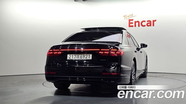 Audi A8 2024 — photo 4