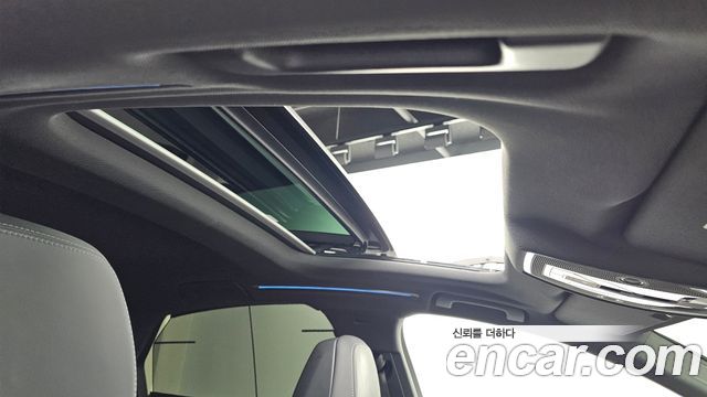 Audi A8 2024 — photo 18