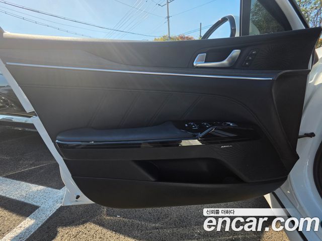 Kia K5 2024 — photo 3
