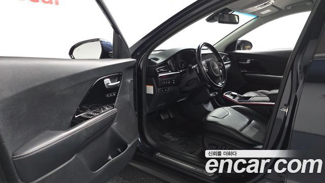 Kia Niro 2022 — photo 13