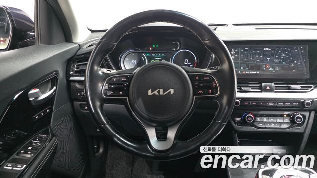 Kia Niro 2022 — photo 19