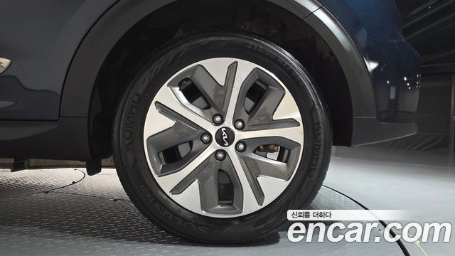 Kia Niro 2022 — photo 7