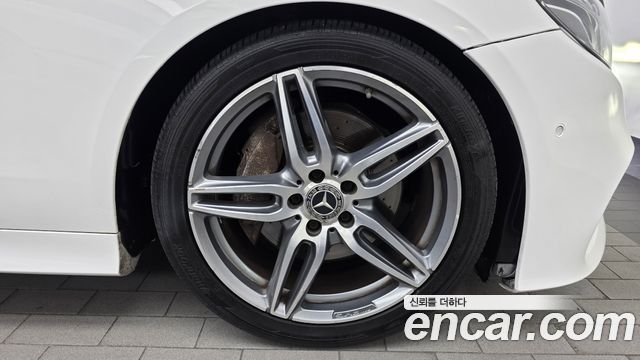 Mercedes-Benz E-Class 2018 — photo 7