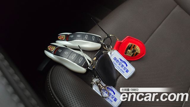 Porsche 718 2020 — photo 27