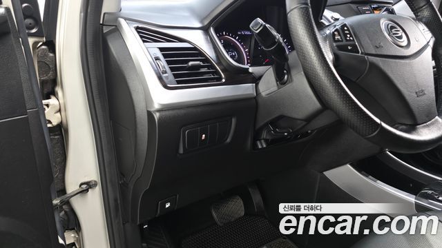 KG Mobility KORANDO 2014 — photo 19