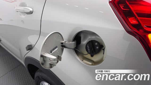 KG Mobility KORANDO 2014 — photo 36