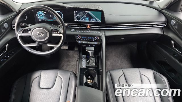 Hyundai AVANTE 2023 — photo 10