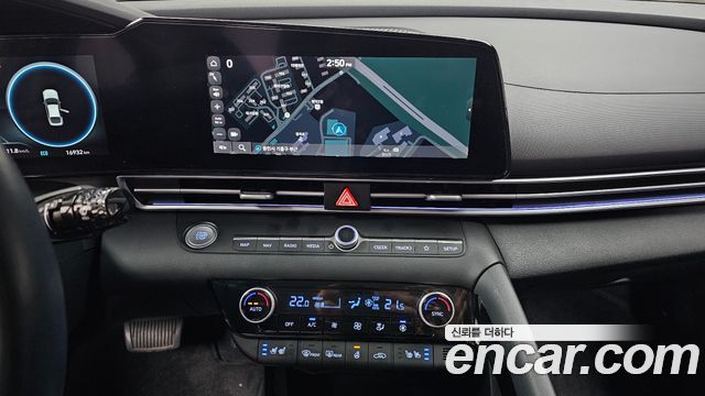 Hyundai AVANTE 2023 — photo 18
