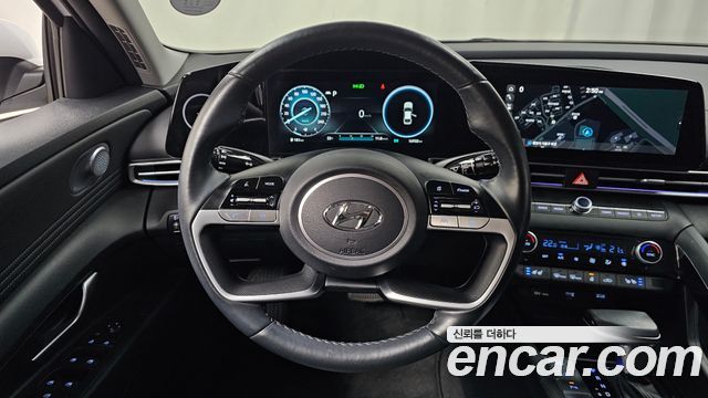 Hyundai AVANTE 2023 — photo 19