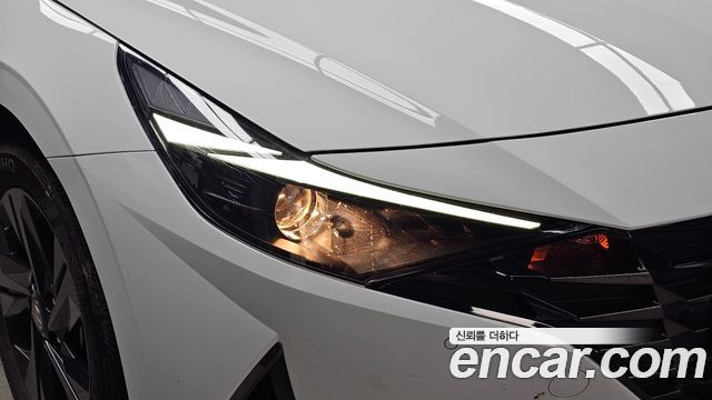 Hyundai AVANTE 2023 — photo 8